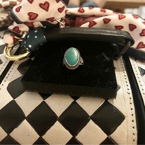 Vintage Silver Turquoise Ring *Vintage*